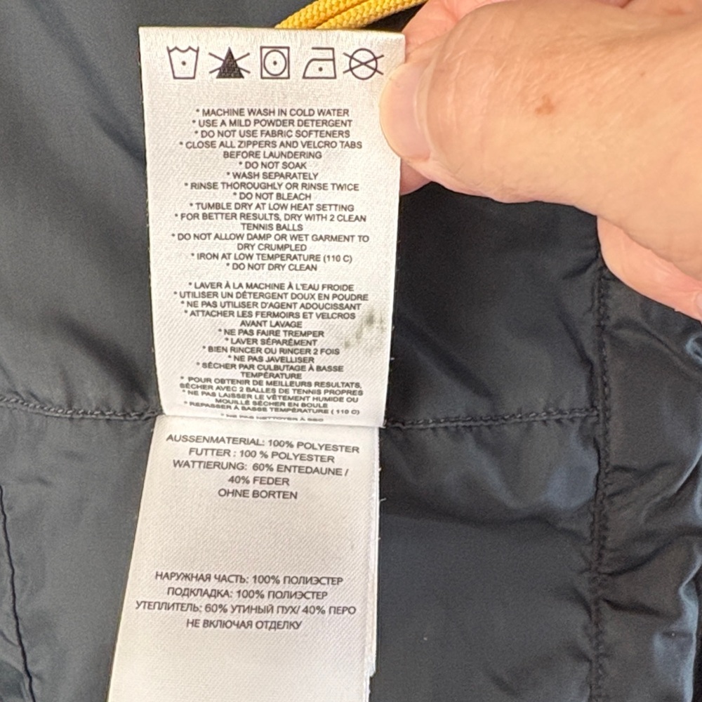 Lolë Women's Black Down Puffer Jacket - Picture 6 of 16